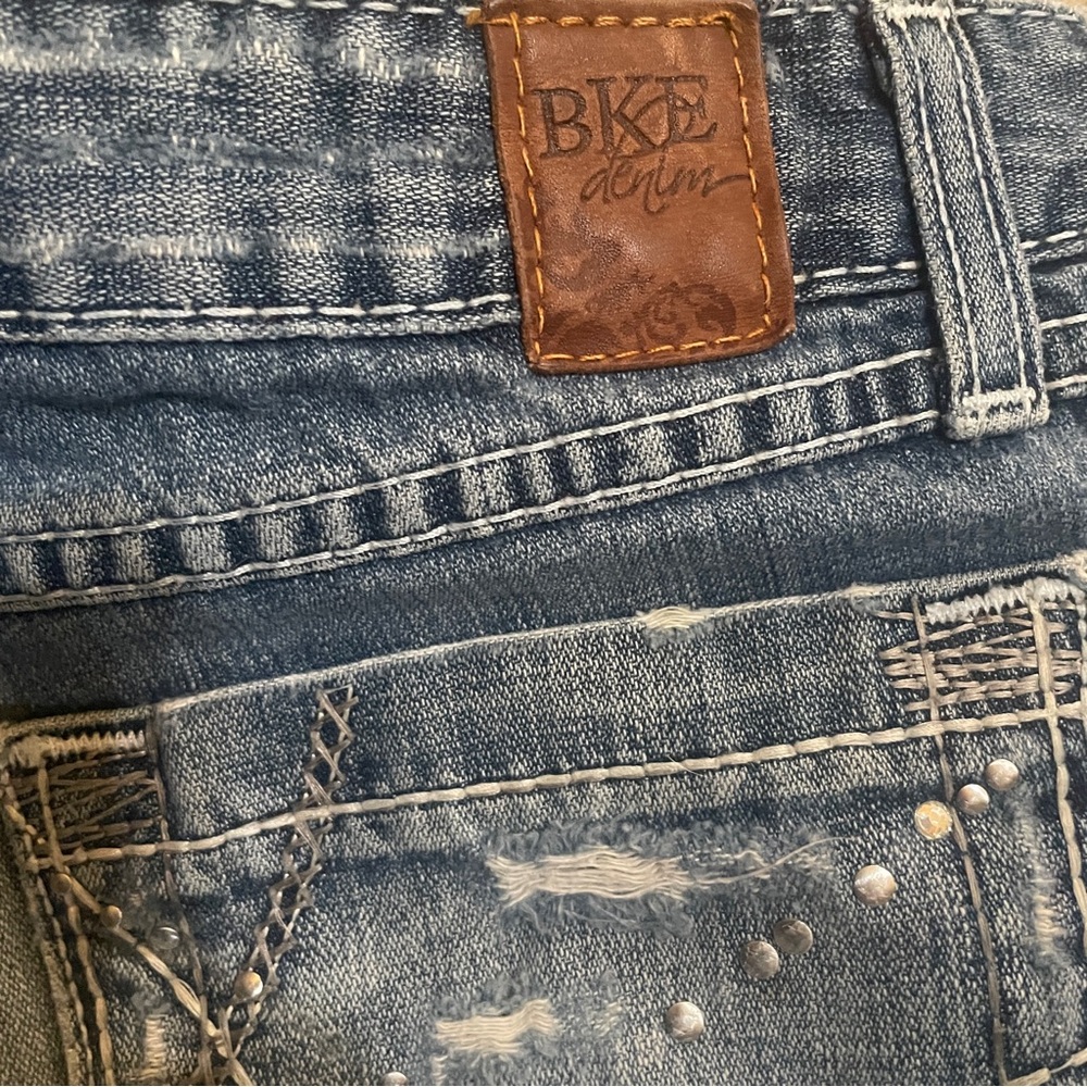 BKE Light Blue Stella Jean Shorts Low Rise Distressed Size 30 Waist - Picture 6 of 13